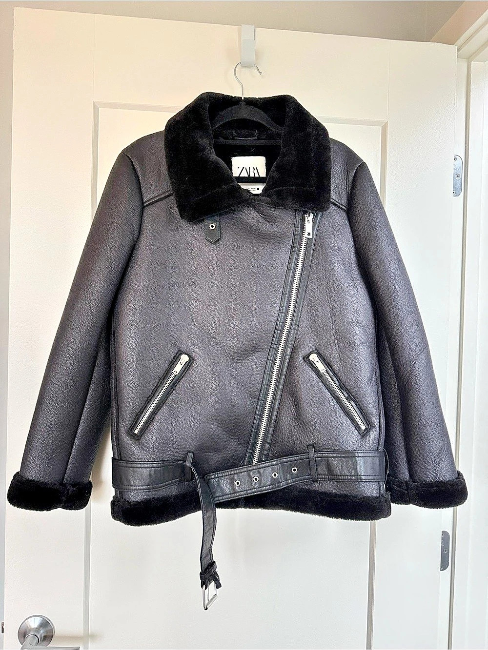 Zara Faux Shearling Aviator Jacket in Black